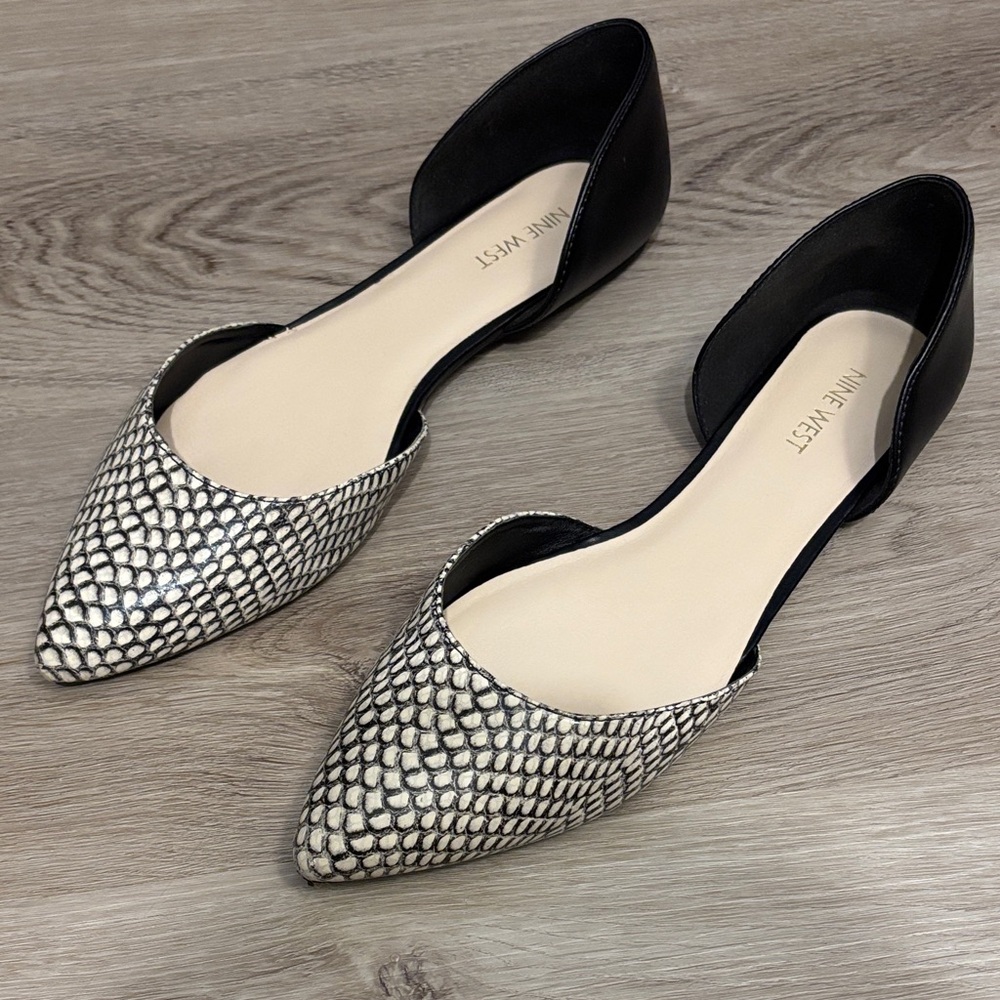 Nine West Black and Cream Patterned Flats